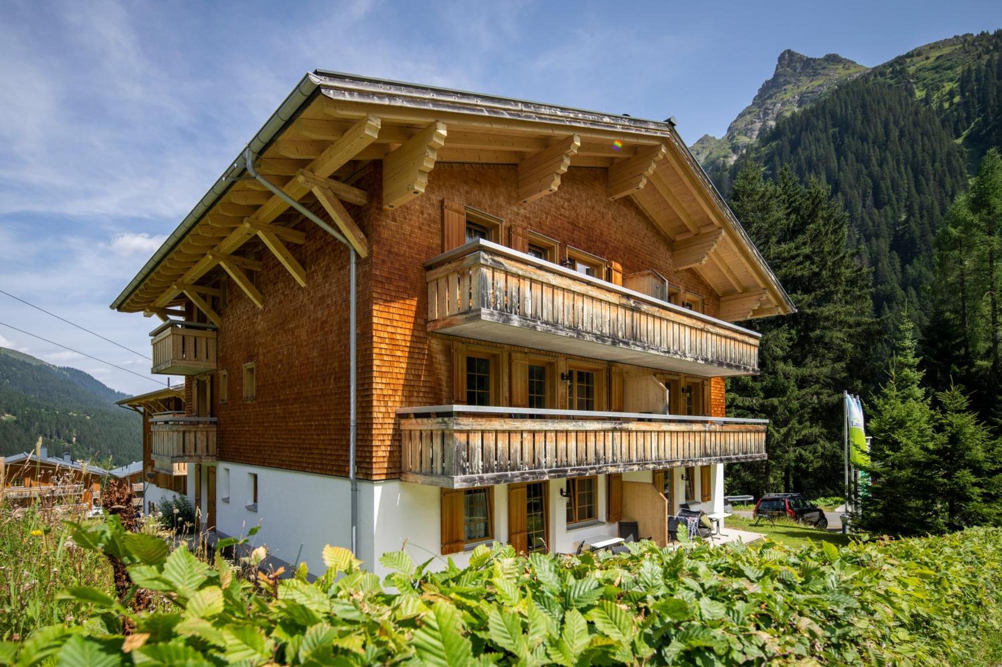 Landal Hochmontafon Hotel Гарделен Екстериор снимка