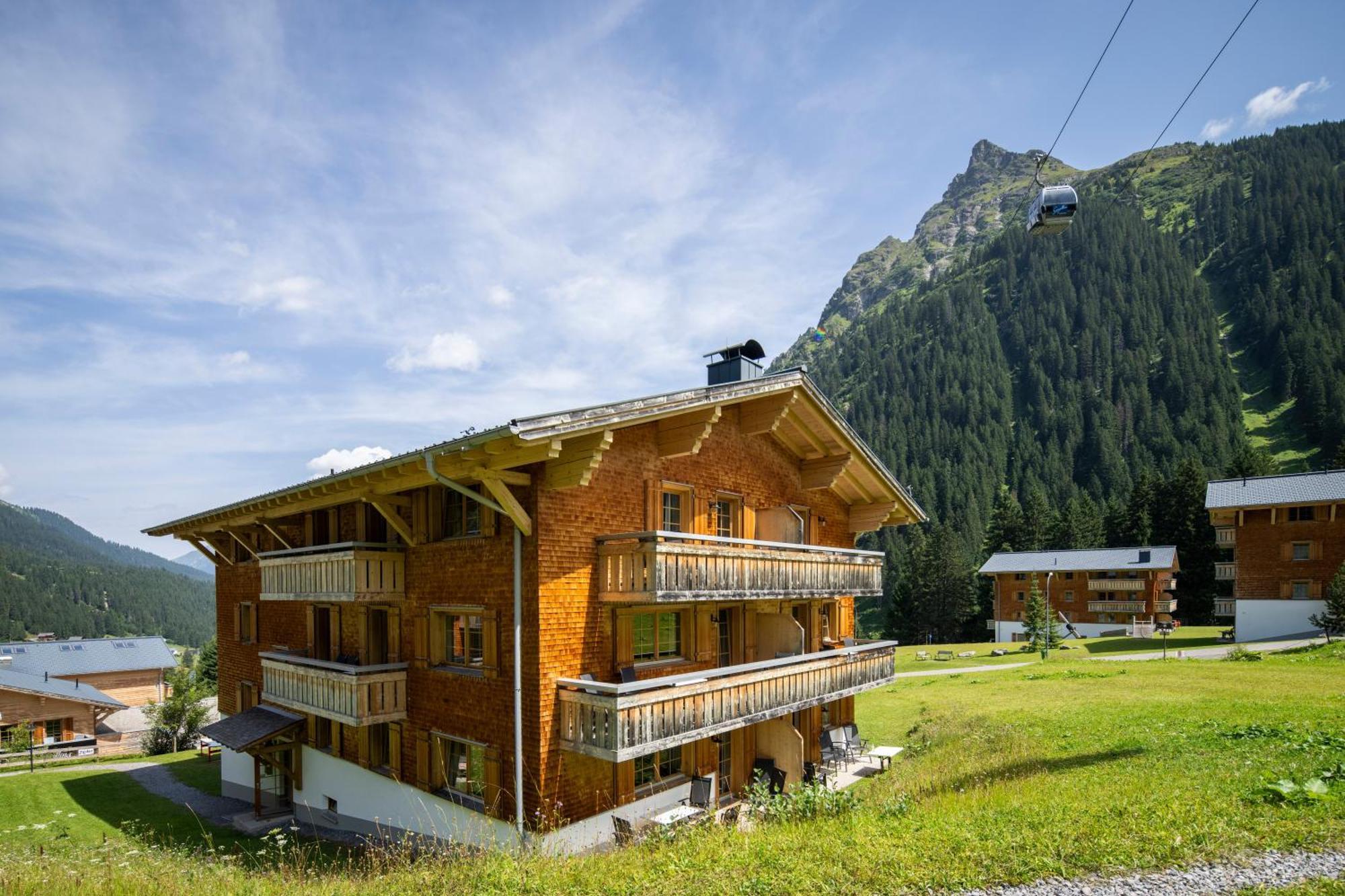 Landal Hochmontafon Hotel Гарделен Екстериор снимка